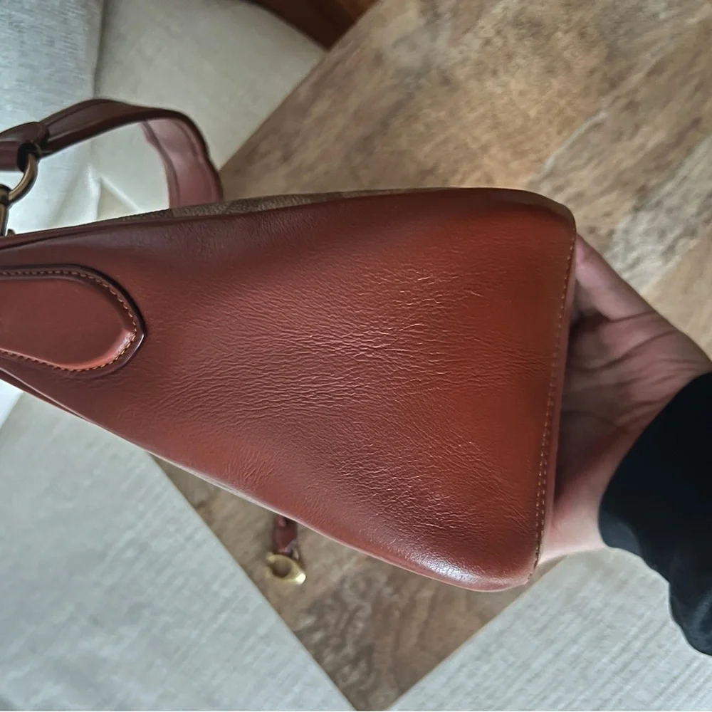 Coach Cary Crossbody Bag - Picture 4 of 8